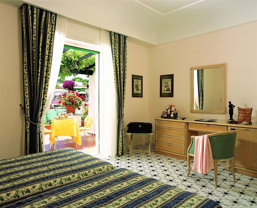 Hotel Continental Ischia Phòng bức ảnh